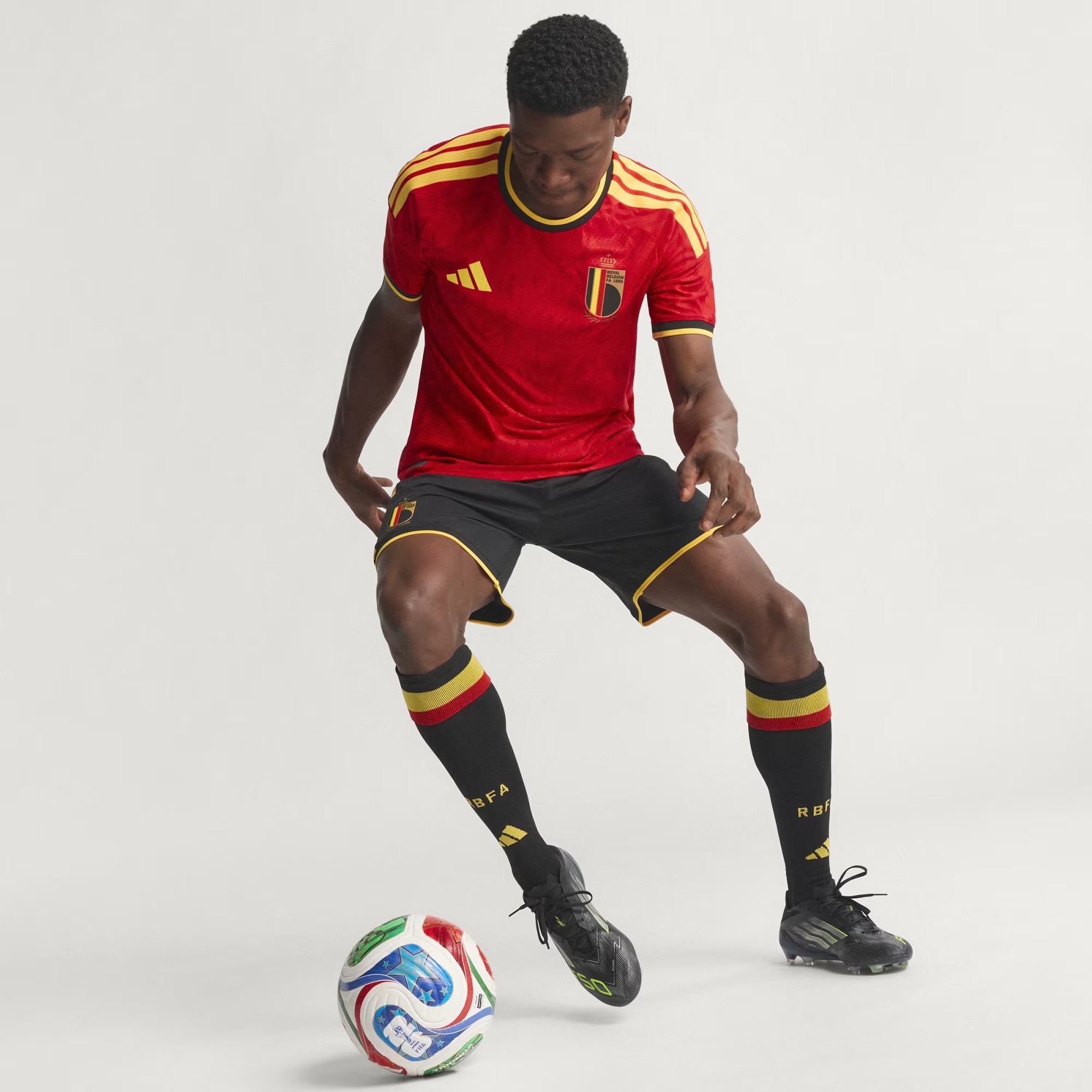 BELGIUM WORLD CUP 26 HOME JERSEY - OFFSIDE CLUB