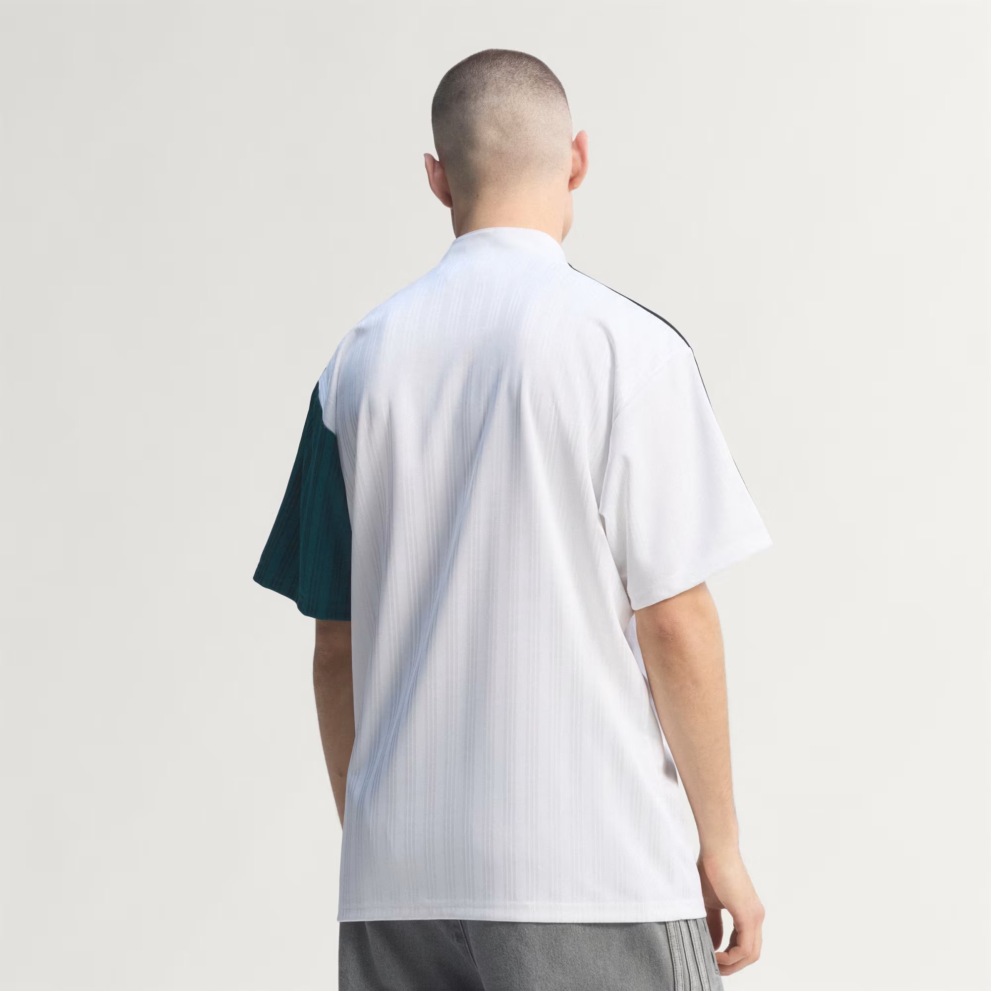 LIVERPOOL 95 AWAY