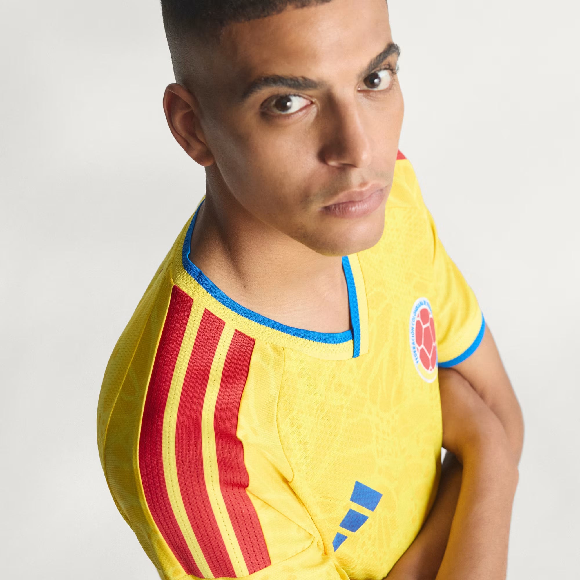 COLOMBIA WORLD CUP 26 HOME JERSEY - OFFSIDE CLUB