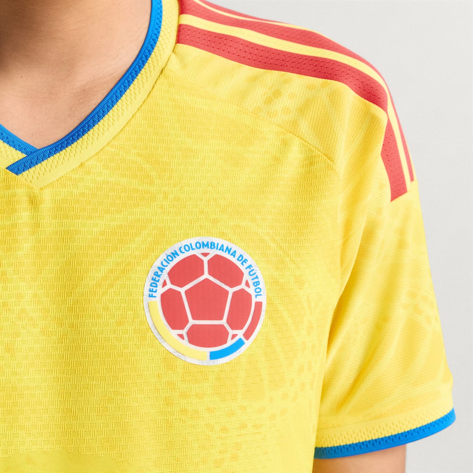COLOMBIA WORLD CUP 26 HOME JERSEY - OFFSIDE CLUB