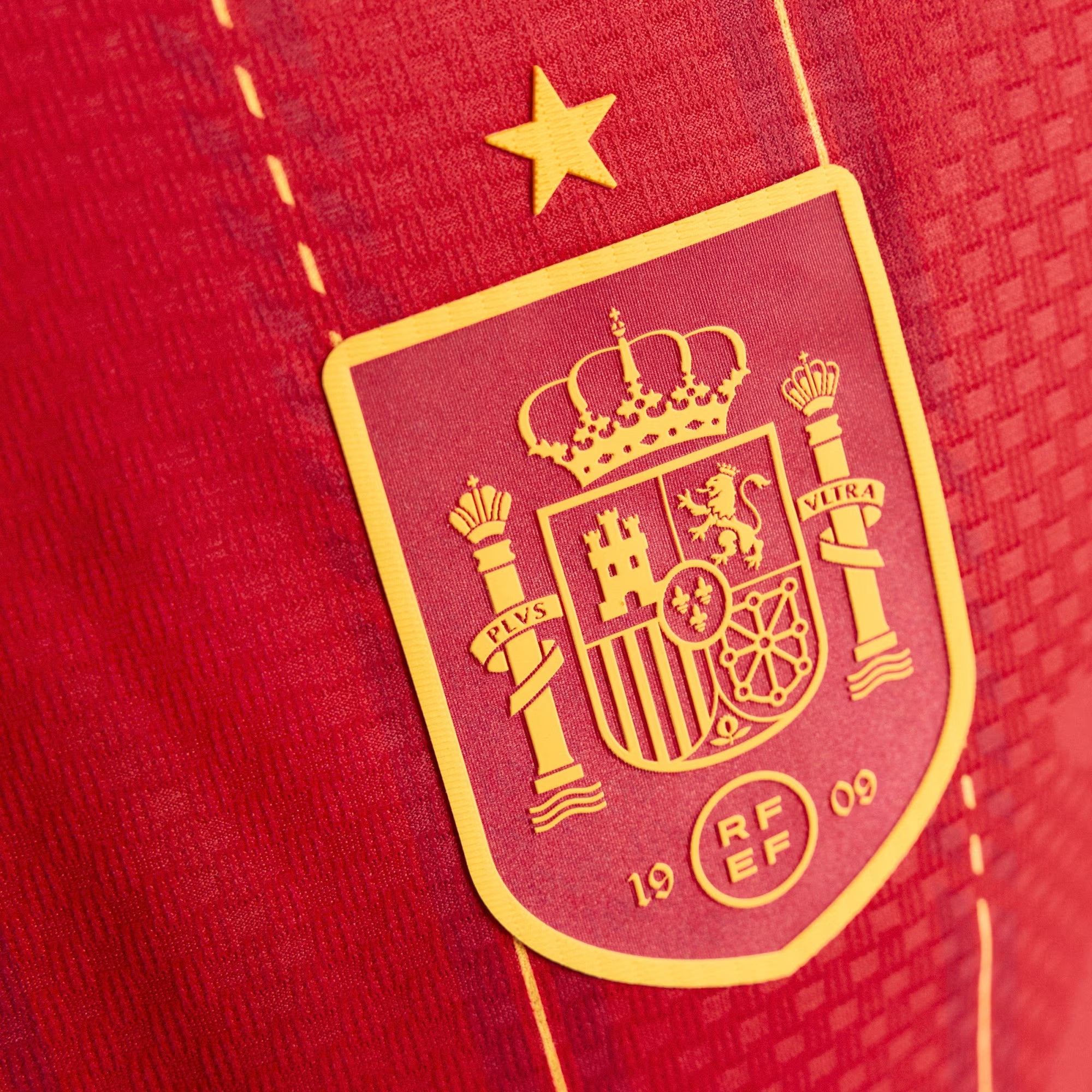 SPAIN WORLD CUP 26 HOME JERSEY - OFFSIDE CLUB