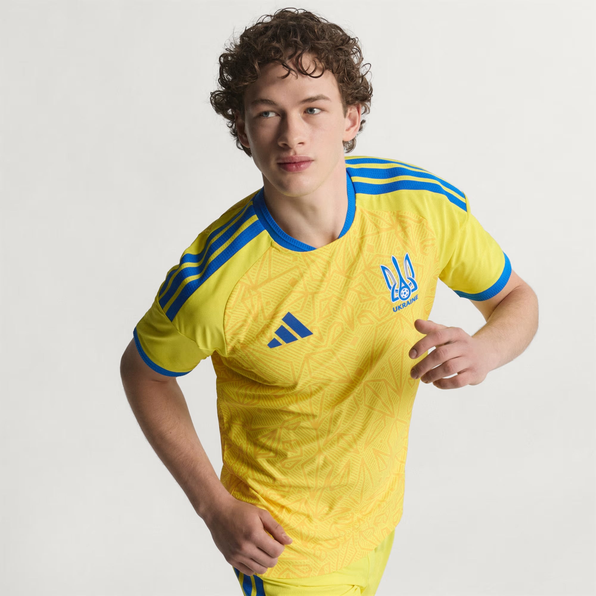 UKRAINE 26 HOME JERSEY - OFFSIDE CLUB