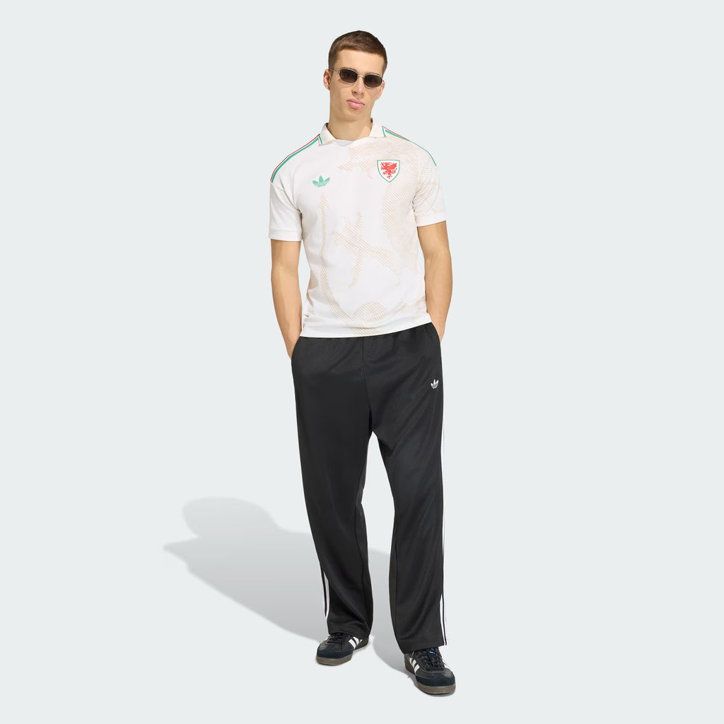 WALES 26 AWAY JERSEY - OFFSIDE CLUB